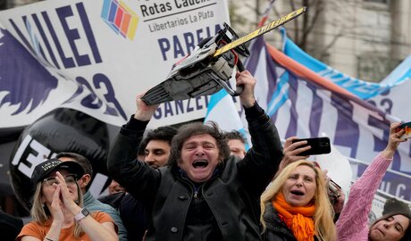 efecto motosierra provincias superávit primario