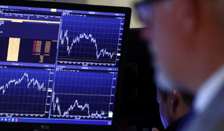 Mercados: subieron las acciones de Argentina mientras se descomprimió la tensión internacional por los aranceles