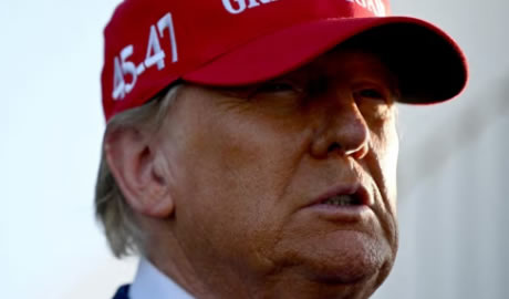 Polémica en EE.UU.: el equipo de Trump quiere imponer un “arancel universal” a todas las importaciones