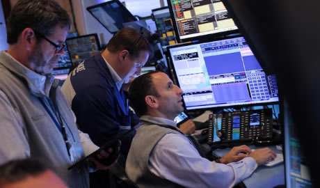 Jornada financiera: rebotaron las acciones, pero cayeron los bonos y subió el riesgo país