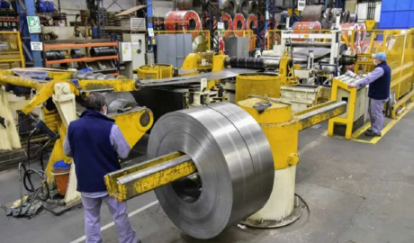 La Unión Industrial Argentina alertó por los aranceles y la importación