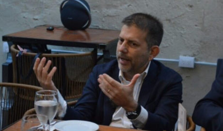 Desayuno de Coyuntura PaP: ya no se gana especulando, ahora la lógica en los negocios debe ser productiva