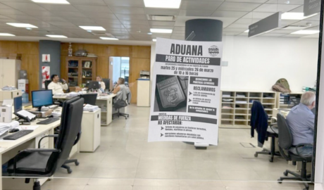 Aduaneros y trabajadores de la ex AFIP cumplieron jornadas de paros