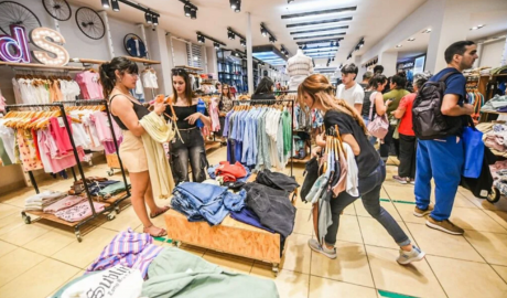 Importación de Ropa y Calzado en Argentina