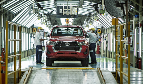 Informe ADEFA: en abril se registró una suba en la producción y en las ventas mayoristas, pero cayeron las exportaciones