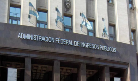 Ahora el Gobierno promociona que los trabajadores de ARCA y la Aduana se desafilien de los sindicatos para debilitar el conflicto