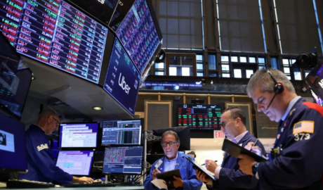Wall Street pierde impulso y se tiñe de rojo