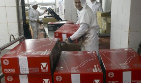 Gracias a los buenos precios se recuperaron algo las exportaciones de carne en abril, aunque el consumo le compite mano a mano por la hacienda disponible