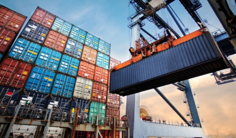 Luz verde para exportar sin trabas: así son las nuevas herramientas de Exporta Simple