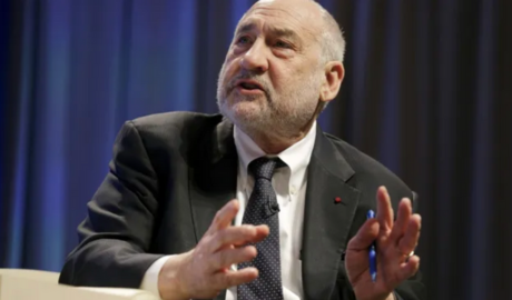 El Nobel de Economía Joseph Stiglitz vaticinó que la Argentina está en la puerta de otra crisis