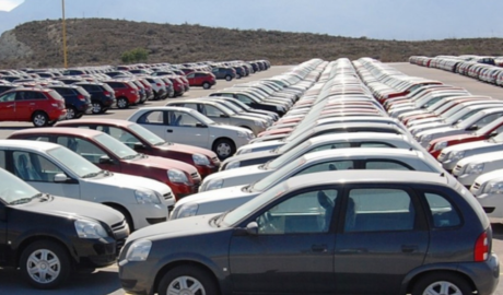 El gobierno simplifica y acorta plazos para la importación de autos clásicos usados