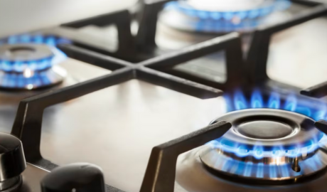 Cuatro de cada 10 argentinos no acceden al gas de red: qué va a pasar con las garrafas tras la desregulación