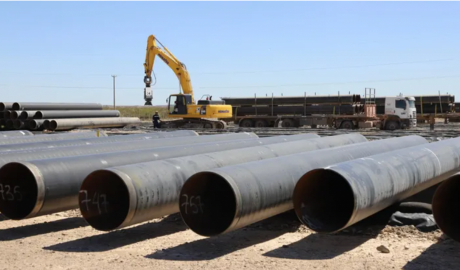 Histórico: Petroleras consiguen crédito de US$ 2.000 millones para construir una mega obra de exportación de Vaca Muerta