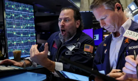 Wall Street: el gurú que ganó con la crisis de 2008 ahora se juega por el rally bursátil