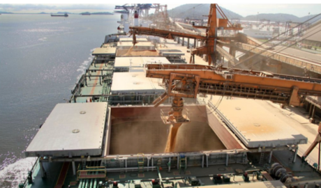 Coyuntura global impulsa las exportaciones de soja argentina, exponiendo desafíos logísticos