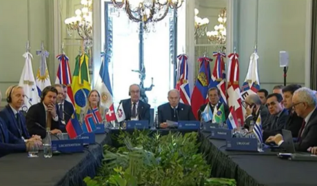 El Mercosur y el EFTA firmaron un acuerdo de libre comercio y se abre un mercado de más de 300 millones de consumidores para la Argentina