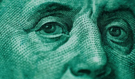 El dólar y el dilema del Gobierno: salir a comprar y ponerle piso o castigar a los que apostaron a la devaluación