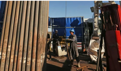 Vaca Muerta necesita bajar un 30% sus costos para competir a escala global