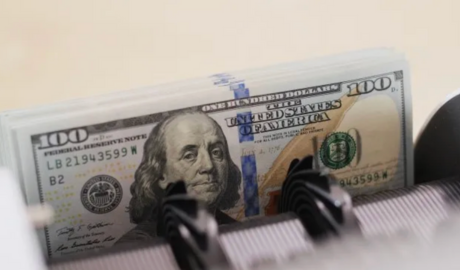 El dólar en el mercado financiero se revaloriza tras el feriado