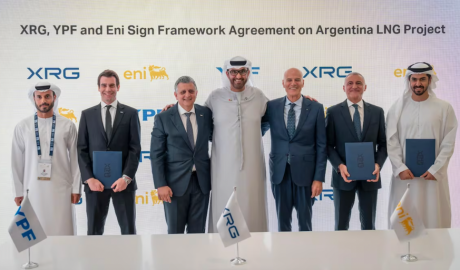 YPF suma al gigante emiratí Adnoc al proyecto de exportación de gas desde Argentina