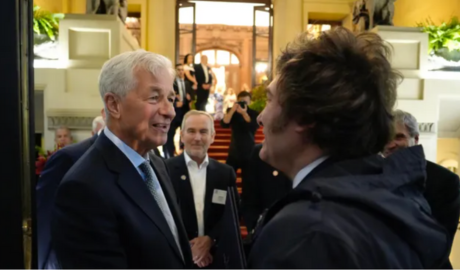 El director ejecutivo de J.P. Morgan elogió la gestión de Javier Milei