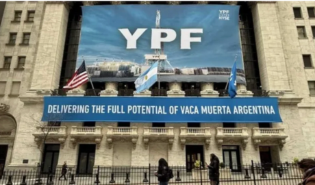 YPF: demandantes insistieron para que funcionarios argentinos entreguen sus celulares
