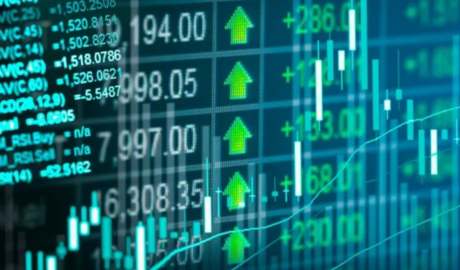 ADRs avanzan hasta 2% y el riesgo país baja a 570 puntos, ante definiciones sobre los vencimientos de enero