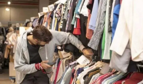 La Argentina cara en dólares: indumentaria y electrónicos lideran los sobreprecios