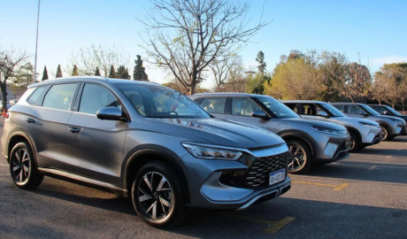 Qué modelos destacan en el cupo de autos híbridos y eléctricos que aprobó el Gobierno para 2026