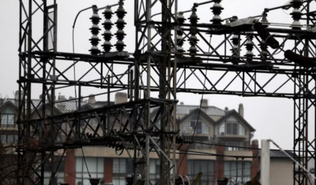 El Gobierno acordó un préstamo de USD 400 millones con la CAF para mejorar el sistema energético y evitar cortes de luz