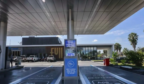 YPF llega a 100 estaciones con autodespacho y acelera su Plan 4×4