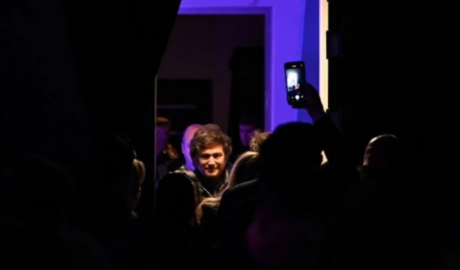 Futuro Imperfecto: Predicciones Clave para el 2026 y Más Allá