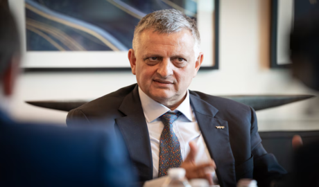 YPF megaproyecto GNL financiamiento récord