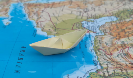 fletes Asia Europa suben cierre del Estrecho de Ormuz