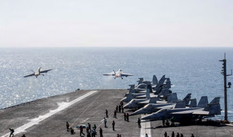 presión a Irán Estados Unidos portaaviones Medio Oriente