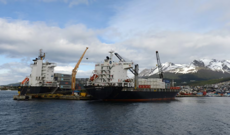 Puerto de Ushuaia fortalece operación logística