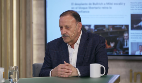 Ricardo Quintela arremetió contra Luis Caputo