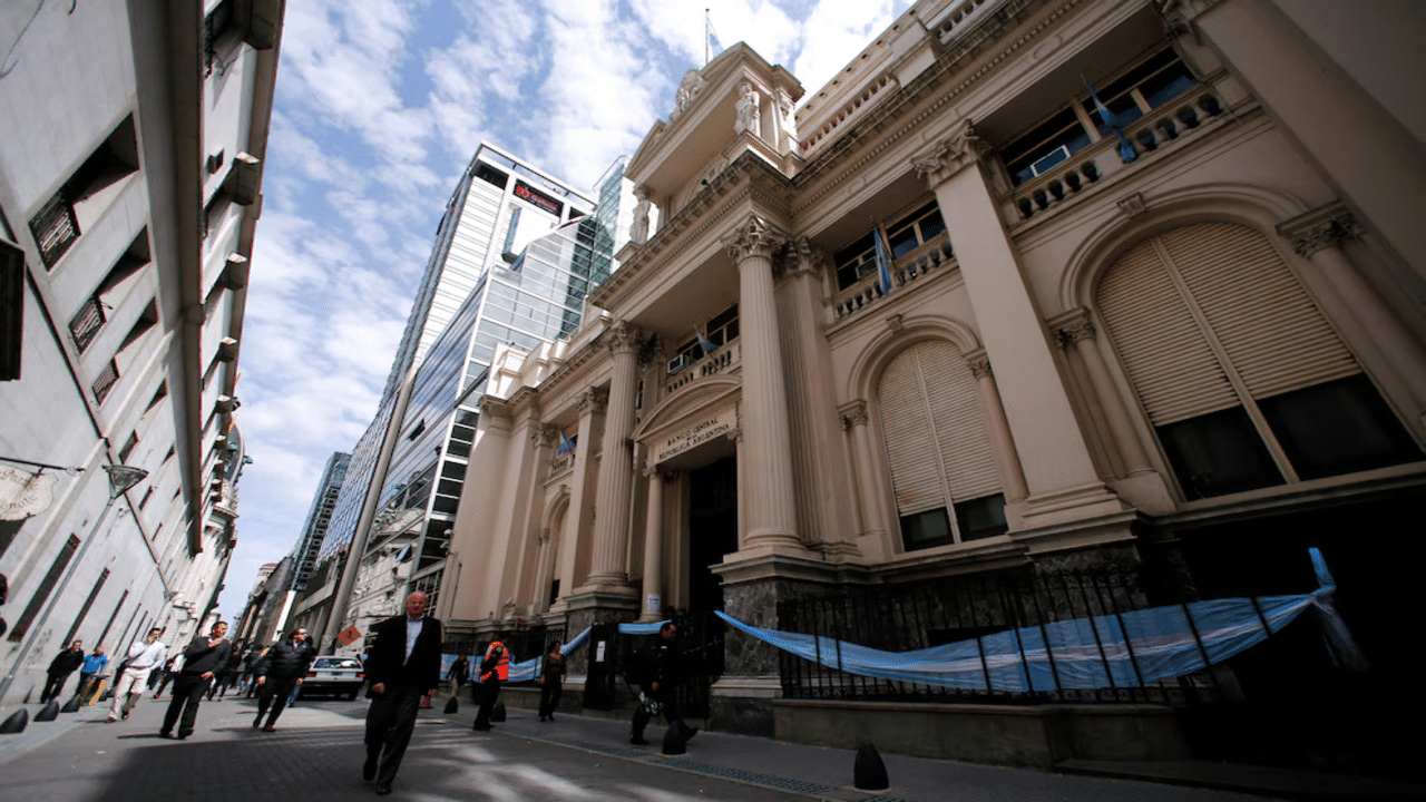 El Banco Central se acerca a los USD 11.000 millones acumulados en compra de dolares en 2026