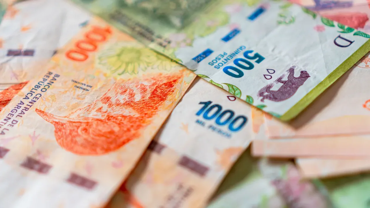 FCI: crece la migración de los money market en pesos a estrategias más rentables