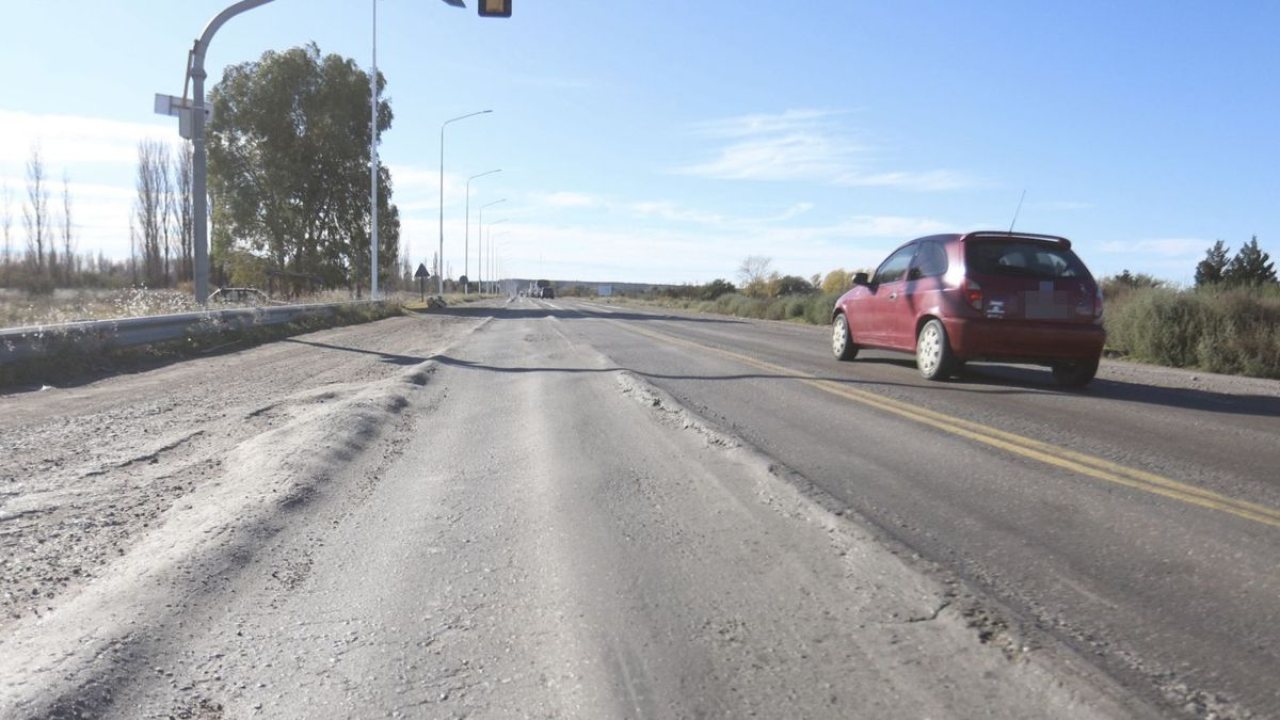 El Gobierno dio otro paso para la privatización de rutas nacionales y el lunes se conocerán las ofertas