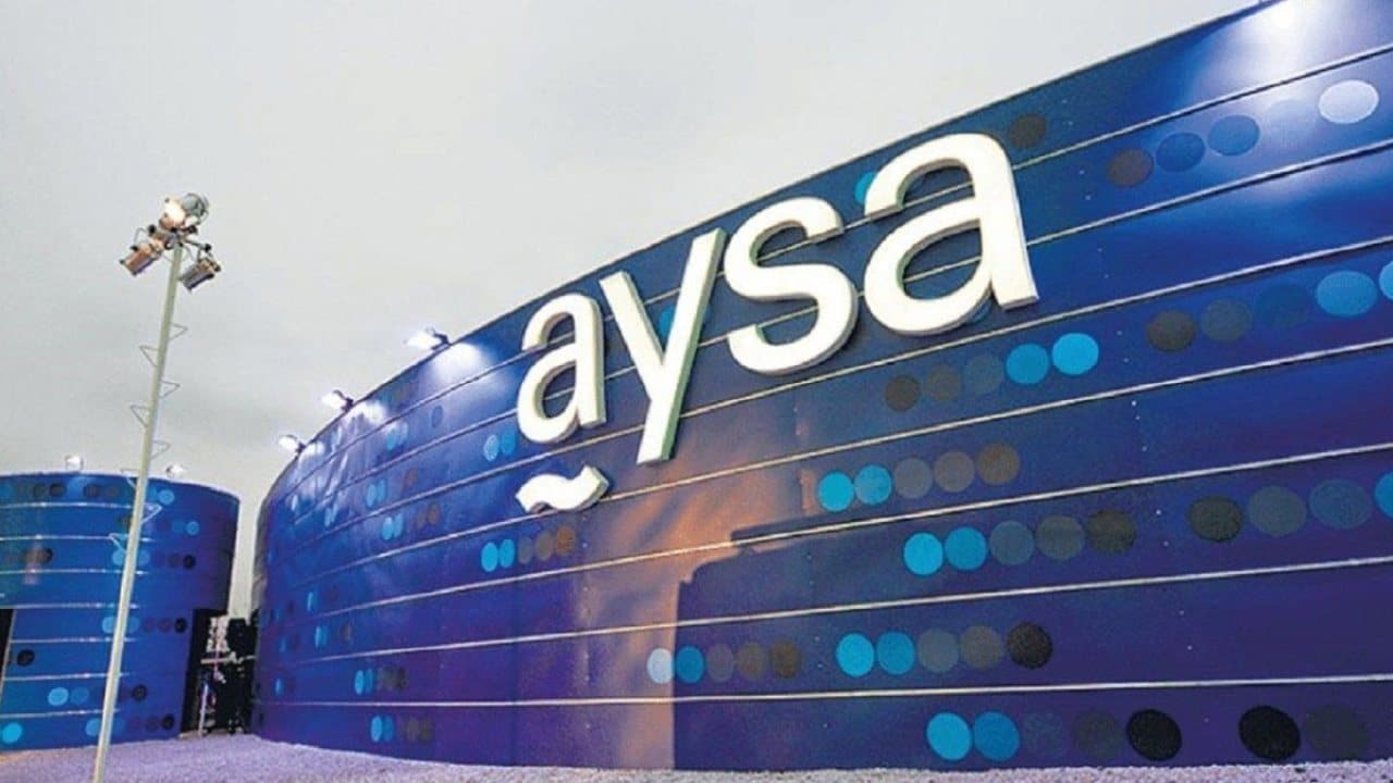 AySA: El regulador fija tarifas y metas operativas antes de la privatización
