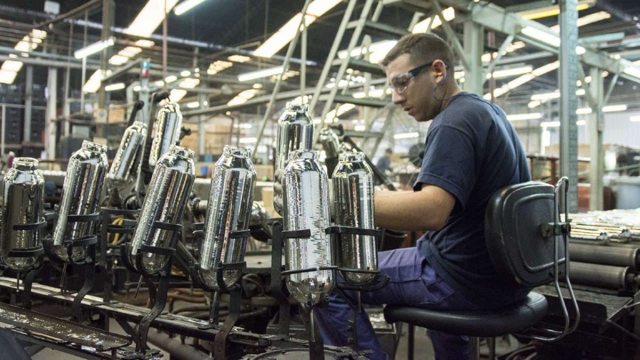 J.P. Morgan anticipa una recesión argentina en el tercer trimestre de 2026