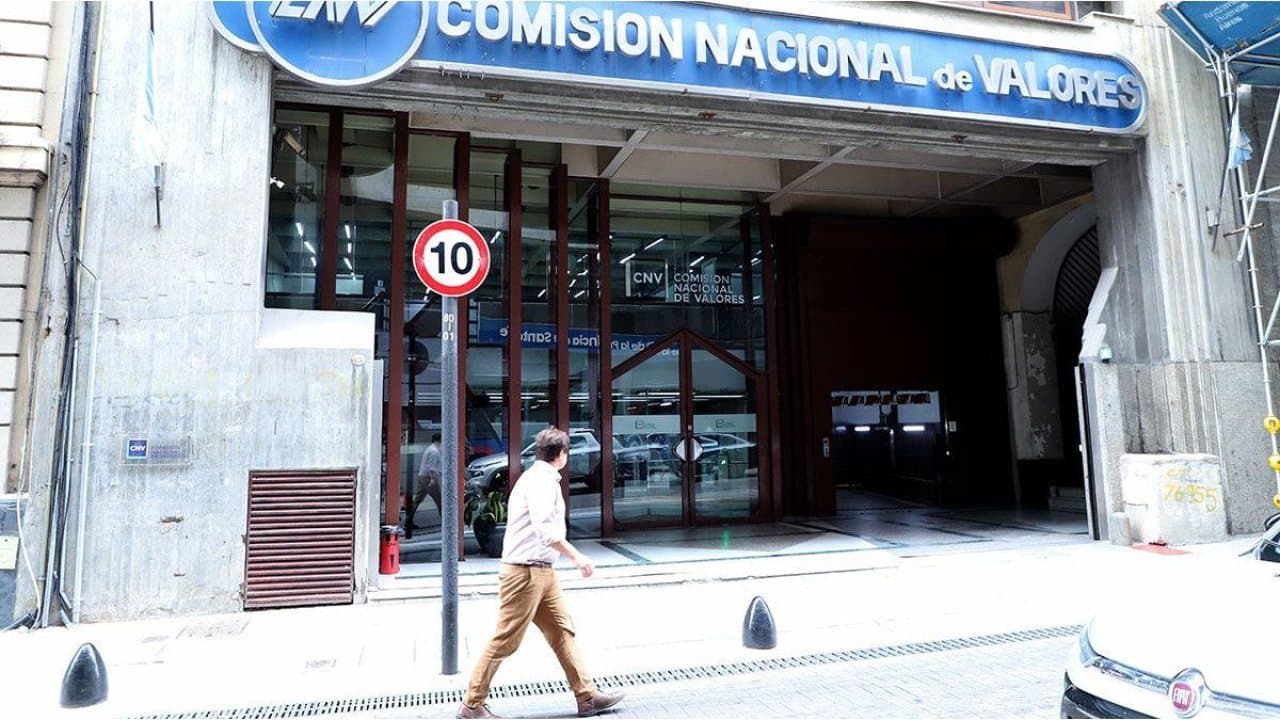 La CNV reformuló el marco normativo que regula a las agencias de calificación de riesgo
